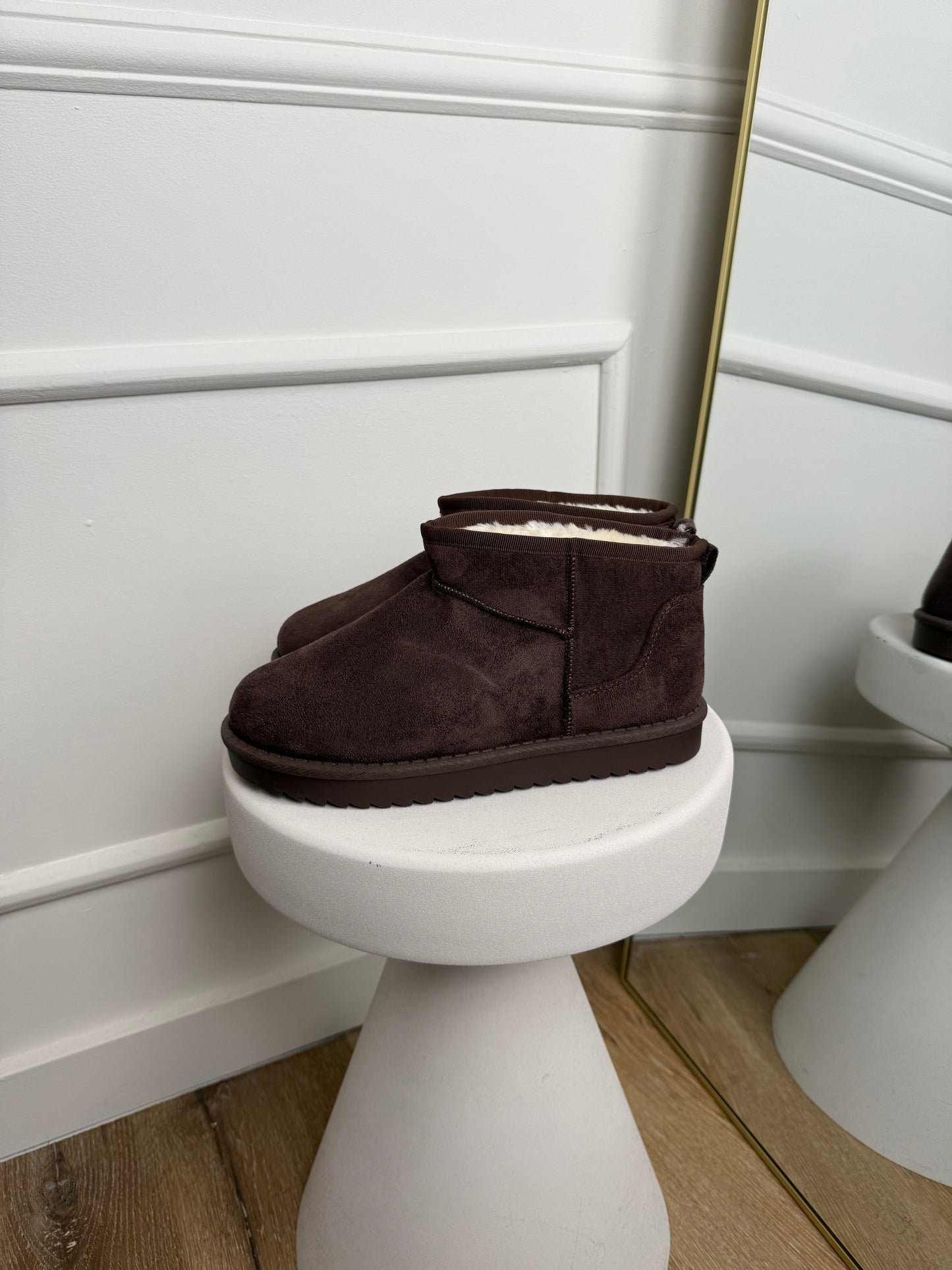 Nikki Uggies Donkerbruin