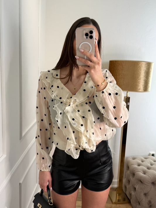 Polka dots blouse beige