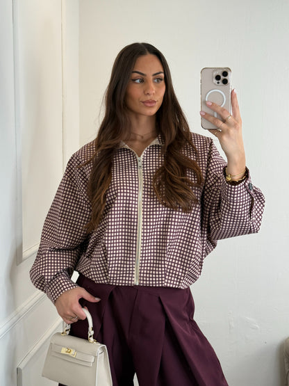 Emmy Jas Bordeaux