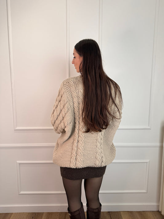 Stevige gebreide trui taupe