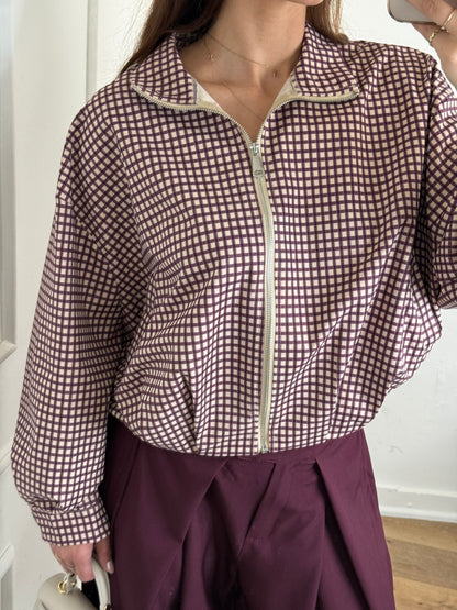 Emmy Jas Bordeaux