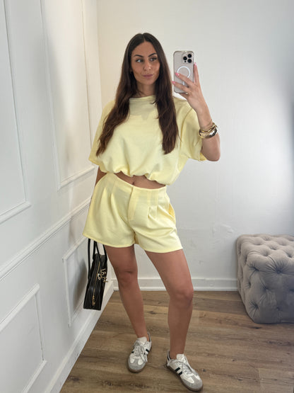 Sofie set kort geel