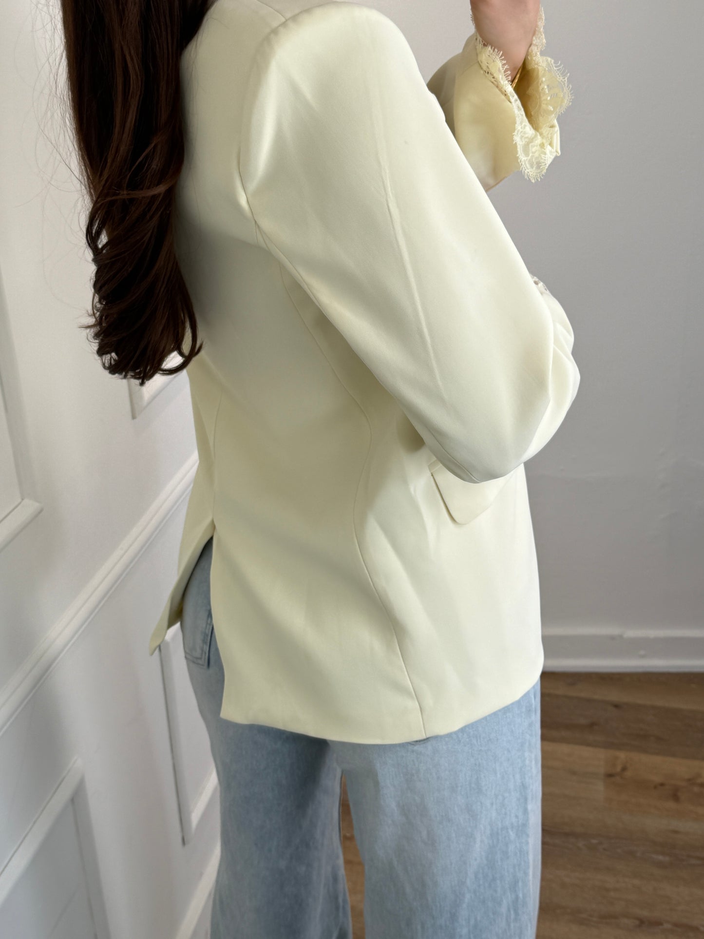 Violet lace blazer geel