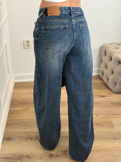 Beau Barrel Jeans Dark Bluee