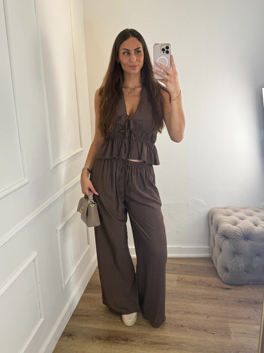 Sanne Set Bruin