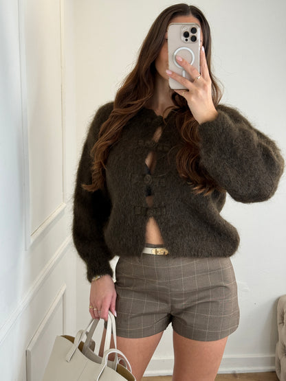 Remi Short Bruin
