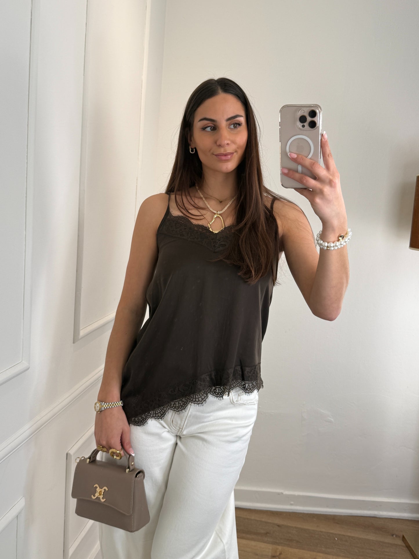 Lace satin top bruin