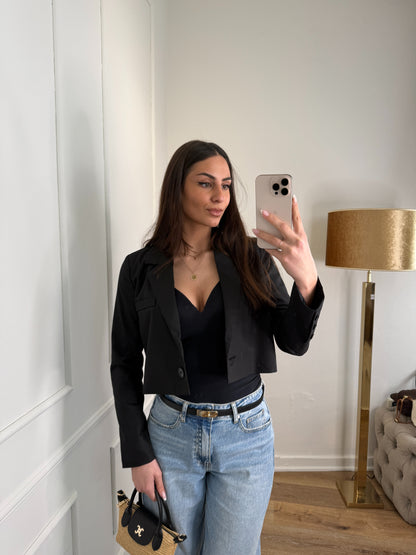 Dounia korte blazer - zwart