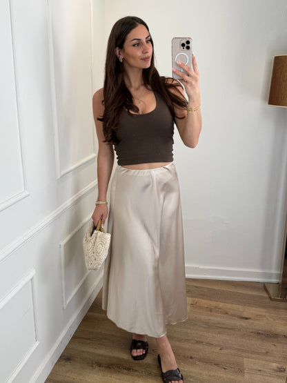 Olivia Rok Champagne