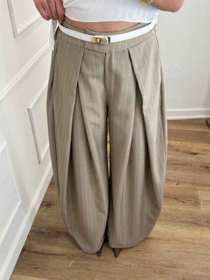 Plooien broek extra lang - stripe taupe