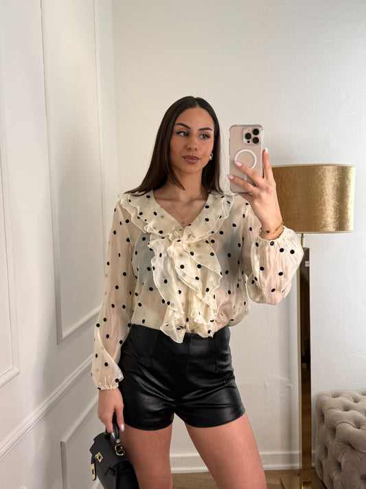 Polka dots blouse beige