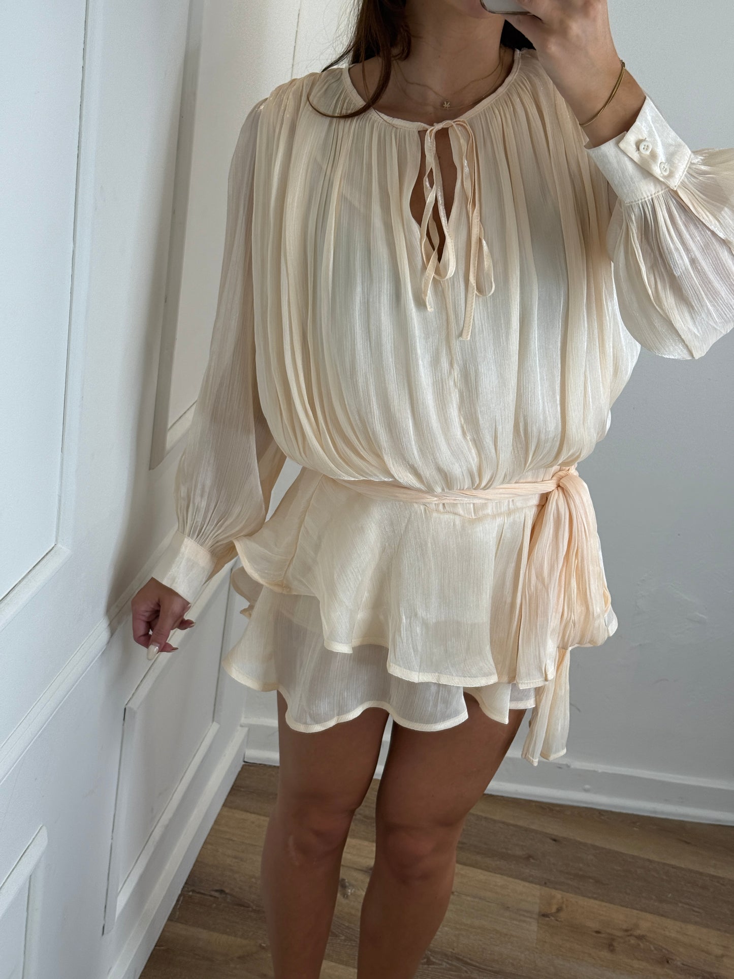 Silke Satijnset - Beige