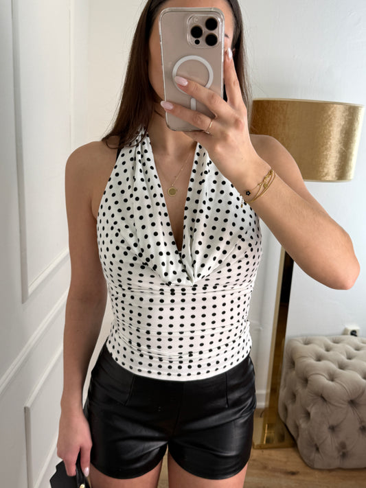 Polka dot top wit