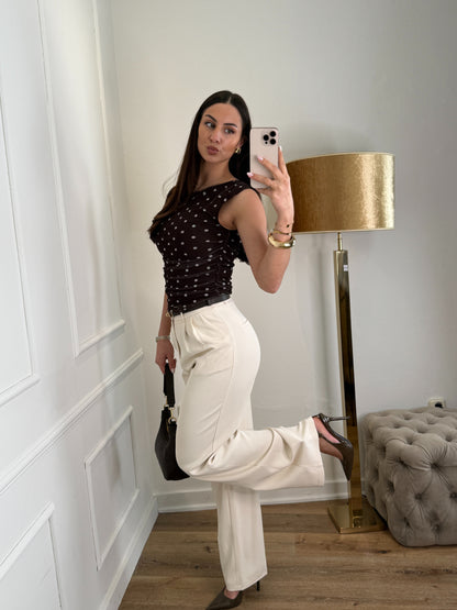 Julia top dots bruin