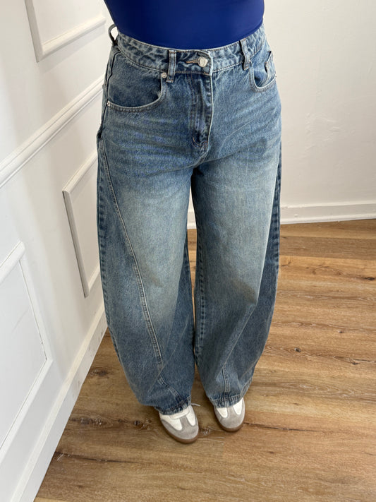 Sonia high waist barrel jeans