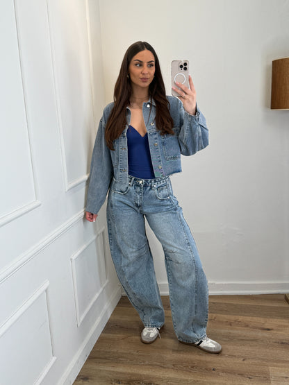 Diana mid waist barrel jeans