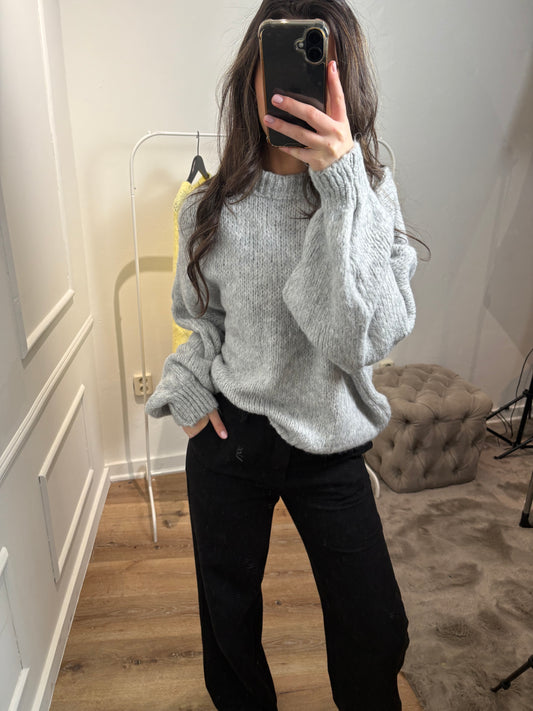 Gioya trui licht grijs